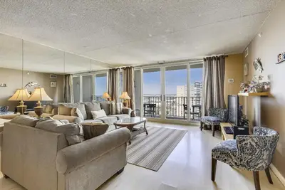 Image de Activites Quotidiennes Gratuites! Condo 2bed / 2bath est dans notre programme de location mini flex semaine