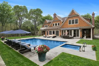 Image de Sag harbor/ Bridgehampton High End Furniture House 5 bed/7ba w Pool very private