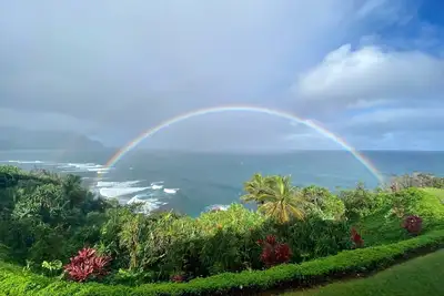 Image de Vue Spectaculaire Sur La Baie Ocean Hanalei