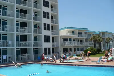 Image de Vues spectaculaires Ocean Front Condo
