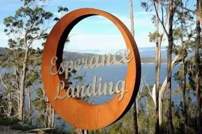 Image de Esperance Landing - luxe avec front de mer absolu