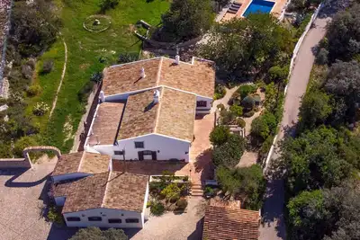 Image de Authentique quinta avec piscine sur grand terrain.