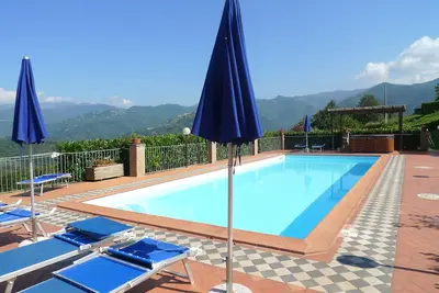 Image de Villa de 5 chambres avec piscine privée, Wi-Fi, baby-foot et ping-pong