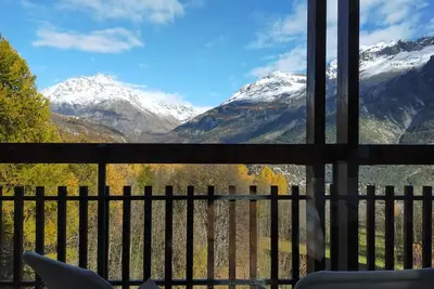 Image de Appartement familial 6\/7 personnes, 68 m2, spacieux et calme. Vue superbe!