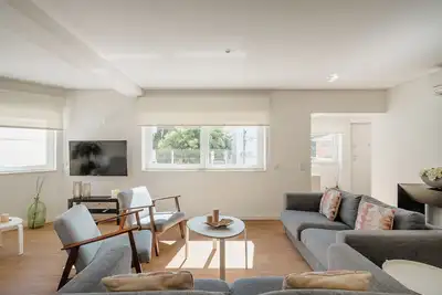 Image de Villa 8 min. marcher vers les plages \/ quartier historique Cascais \/ espace extérieur relax \/ barbecue