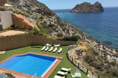 Image de Appartement de luxe avec vue spectaculaire sur la mer. Coin unique!