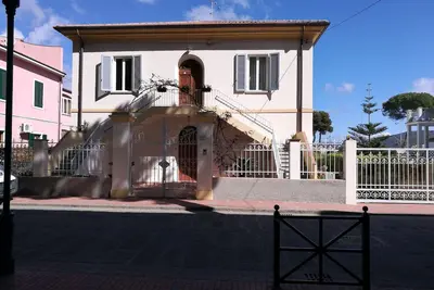 Mansion dans une position stratégique