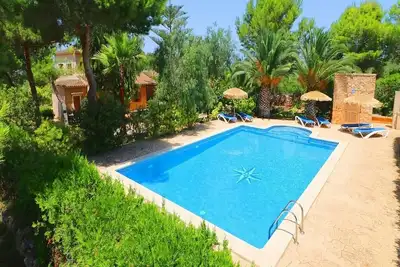 Campagne Villa avec piscine privée et jardins dans un emplacement idéal pour explorer les plages fantastiques!