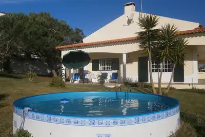 Image de Une maison avec jardin