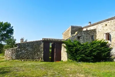 Image de Sécheras: Maison de caractère