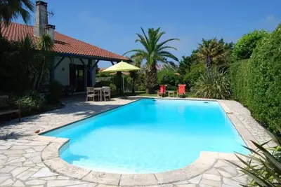 Image de Bidart\/GuetharyMaison de charme avec jardin et piscine privée 800 m de la plage