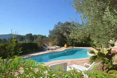 Image de Villa idéale pour 2 familles, en pleine nature. Vue magnifique, silence total.