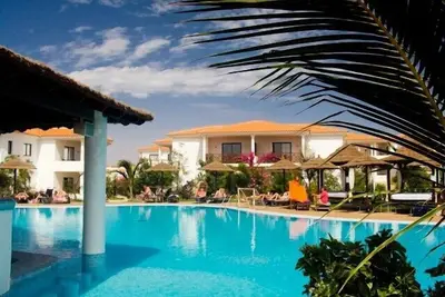 Image de Beautiful Beach & Poolside 2 Bedroom 2 Bathroom Apartment For Rent In Cape Verde