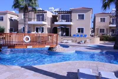 Superbe 2 Chambre Appartement Rez de Chaussé à Paphos