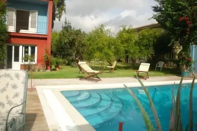 Image de Superbe Villa Centre De Sevilla, Piscine Privee Exclusive Et Grand Jardin.