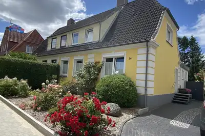 Image de Maison entre les mers Ă Schleswig, calme et central, grand jardin