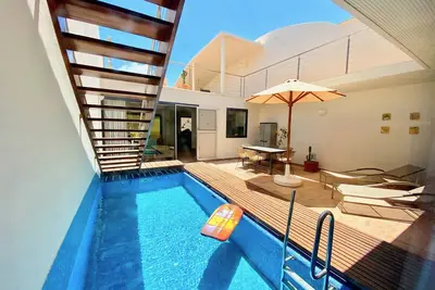 Image de Villa avec piscine privée et WiFi gratuit, proche de la mer, cour protégée