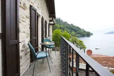 Image de Appartement 2 pièces dans une station balnéaire avec une plage privée