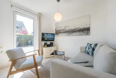 Image de App moderne de 2 pièces. avec terrasse de 15 m², chaise de plage sur la plage, 2 vélos