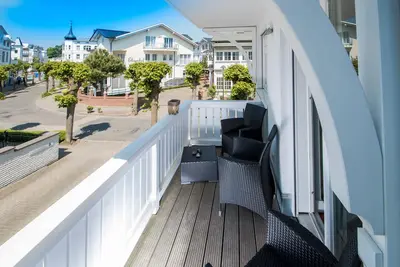 Image de Appartement de luxe de 2 chambres sur le Kurpark près de la plage avec 2 balcons, 3 x Tv, WiFi