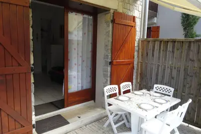 Image de Loudenvielle. Grand T2 cabine 4\/5 pers. confortable, terrasse avec un store