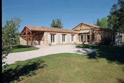 Image de Belle maison avec piscine en campagne: le gite lamoutole près de Villereal