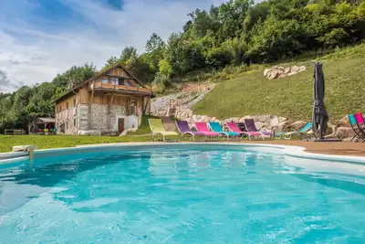 Image de Gîte des Charmes 5* - Standing Piscine Spa Sauna à La Bresse (Hautes Vosges)