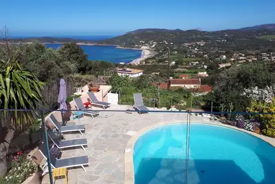 Image de Villa vue mer avec piscine privative, jardin, domine plage du Pero