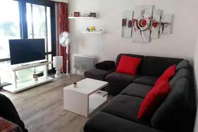 Image de Appart. T3 4\/6 pers. Cap d'agde, climatisation, piscine, parking, plage à 300m,