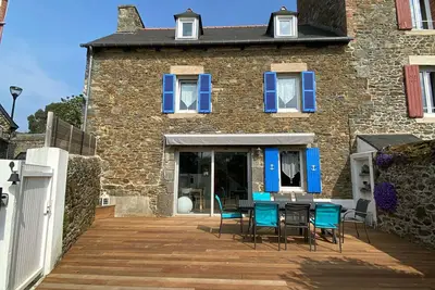 Image de Maison en pierre, 300 mètres de la plage