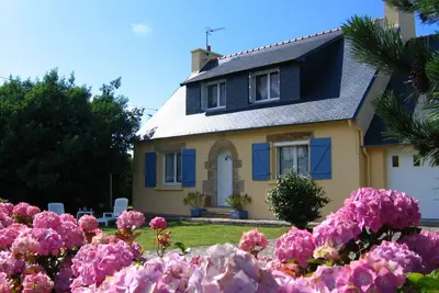 Image de Vacances en presqu'île de Crozon : mer, plage, campagne, randonnée, repos. . .