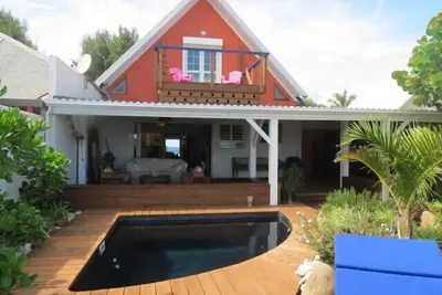 Image de Villa Perle de Corail avec piscine-spa 'les pieds dans l'eau' accès direct lagon