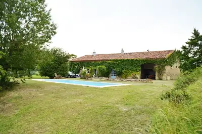 Image de Les roses d'Autan, Gite De Caractère en Lauragais Auriac\/Vendinelle