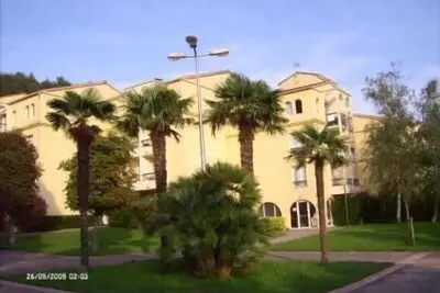 Image de Vacation rental apartment studio cure lamalou les bains rez de chausse