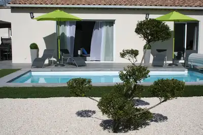 Image de La villa Mapokia1 climatisée avec piscine chauffée privative proche Uzés ***