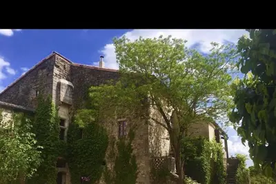Image de Fort médiéval, Ardèche méridionale avec gîte loft appartement