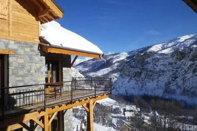 Image de Appartement Spacieux, Pour Des Vacances De RĂŠVES Dans Chalet 14 Personnes