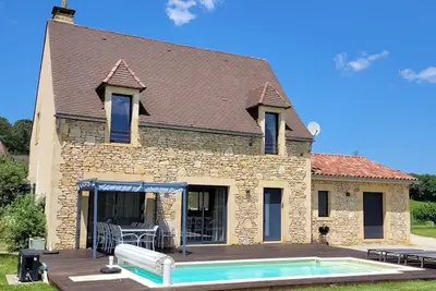 Image de Piscine privée et chauffée, climatisation, à la campagne, à 10km de Sarlat