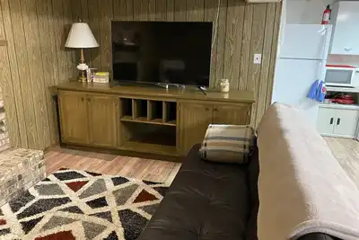 Image de Appartement en sous-sol avec entrée de garage
