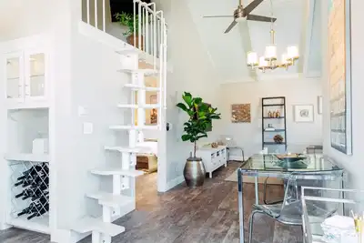 Image de Beauté moderne, magnifique, cour privée et barbecue, chalet / maison d'hôtes