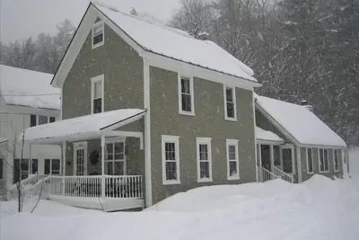 Image de Okemo / Ludlow Ski House. Parfait pour 2 familles. Rue calme.