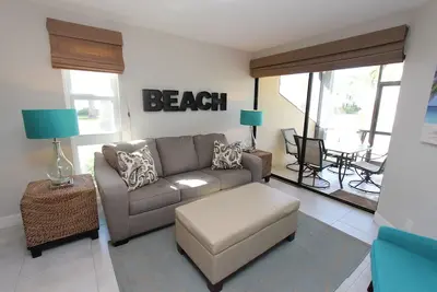 Image de 8-15 juin disponible! Cayman Reef 47🌴 Lit king Tv65 \"Tv - Bright Airy Entierement APPORTÉ