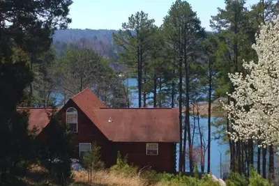 Image de Cabine au bord du lac Ă Quiet Cove sur Greers Ferry Lake