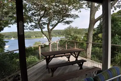 Image de Lagoon Pond House avec accès à la plage - Kayaker Paradise