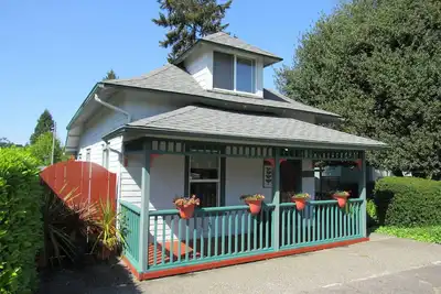 Image de Two Bedroom chalet au coeur du Quartier Proctor