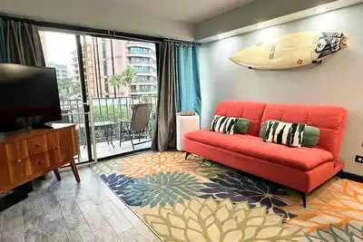 Image de Deux chambres / une salle de bains Location de vacances Ă Waikiki, 7 couchages.