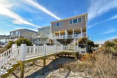 Image de Contre La maison Vent A, bord de l'océan, Amazing Pier View, Duplex