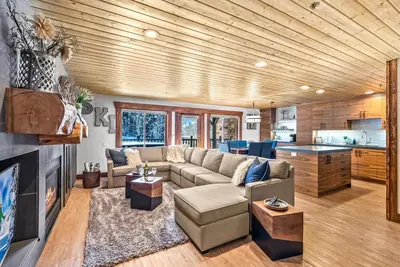 Image de Deer Valley Adventure Cabin - Marche de ski noire