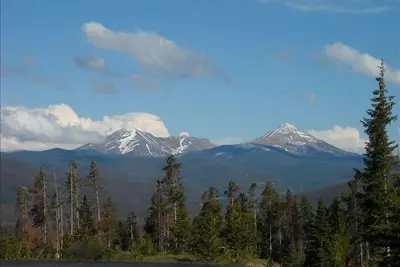 Image de Ski, randonnée ou simplement vous détendre dans la nature sauvage, comté de Summit.