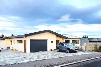 Image de Une maison à 15-20 min du centre de Reykjavik